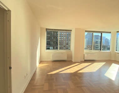 400 West 63rd Street - Photo Thumbnail 3