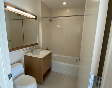 400 West 63rd Street - Photo Thumbnail 6