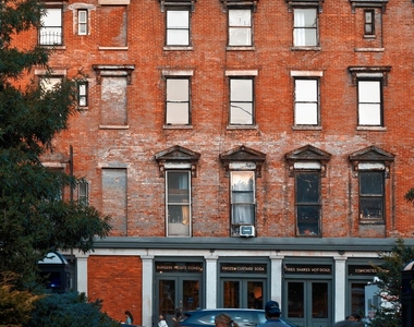 65 Washington Street - Photo Thumbnail 8