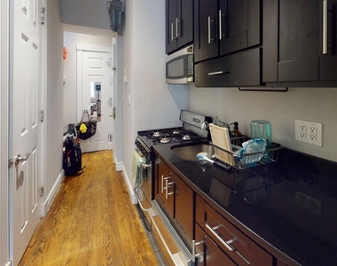 Mott Street - Photo Thumbnail 9