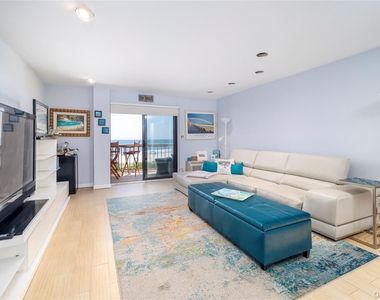 360 Shore Road - Photo Thumbnail 3