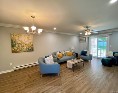 1314 Smithtown Avenue - Photo Thumbnail 5