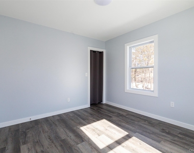 68 Clark Street - Photo Thumbnail 11