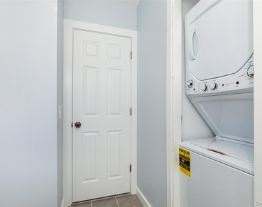 68 Clark Street - Photo Thumbnail 9