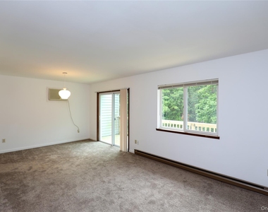 126 Main Street - Photo Thumbnail 4