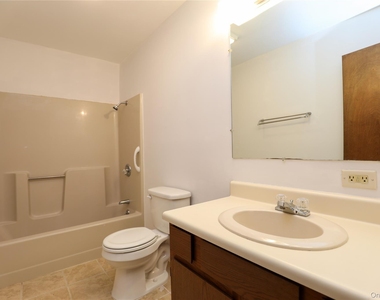 126 Main Street - Photo Thumbnail 11