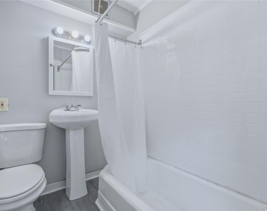 70 Van Deusen Street - Photo Thumbnail 16