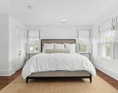 1 Bishop Avenue - Photo Thumbnail 8
