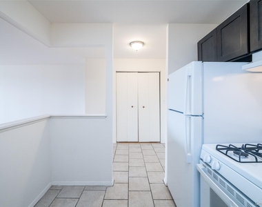 125 Lake Street - Photo Thumbnail 12