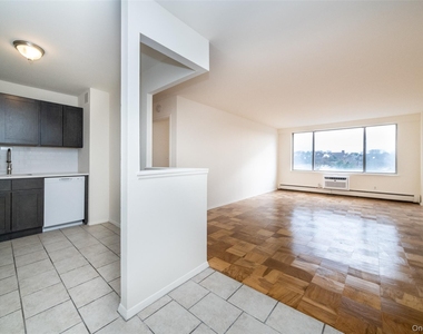 125 Lake Street - Photo Thumbnail 20