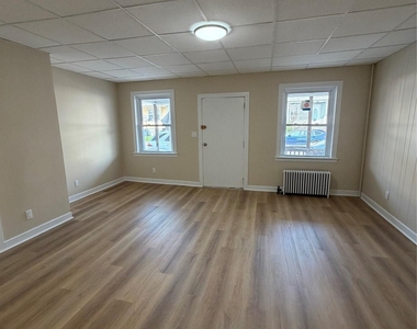 68 Benson Street - Photo Thumbnail 7