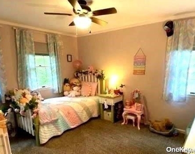 174 Lodge Avenue - Photo Thumbnail 7