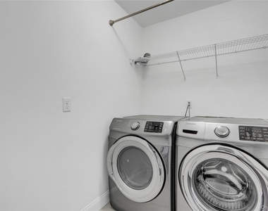 11 Lillian Lane - Photo Thumbnail 18
