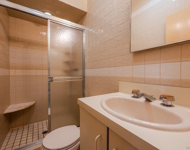 40 Cayuga Avenue - Photo Thumbnail 11