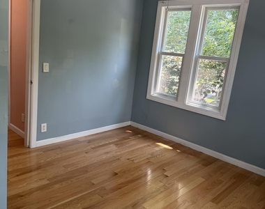 114-83 145th Street - Photo Thumbnail 4