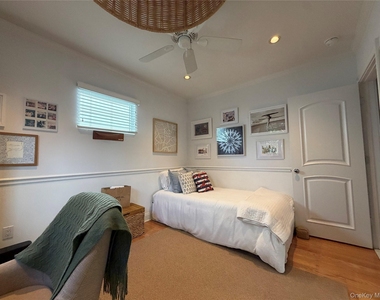 60 Trenton Avenue - Photo Thumbnail 11