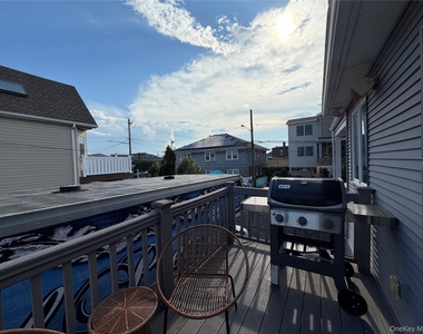 60 Trenton Avenue - Photo Thumbnail 13