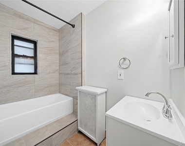 240 Halstead Avenue - Photo Thumbnail 9