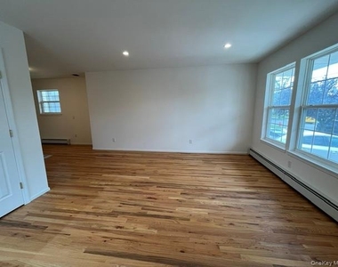 20 Edgewood Road - Photo Thumbnail 1