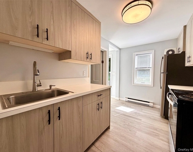 12 Red Brook Road - Photo Thumbnail 8