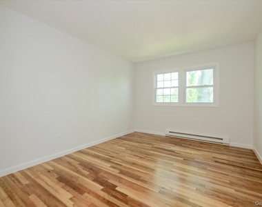 43 Evert Street - Photo Thumbnail 18