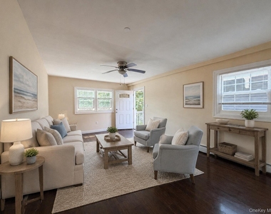 422 E Chester Street E - Photo Thumbnail 17