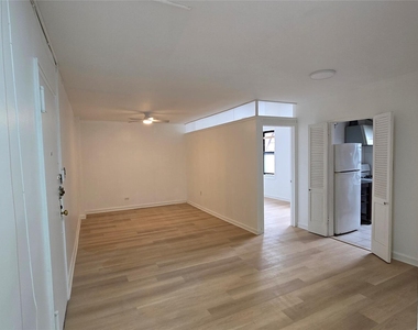 141-60 84th Road - Photo Thumbnail 5
