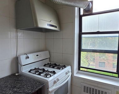 141-60 84th Road - Photo Thumbnail 6