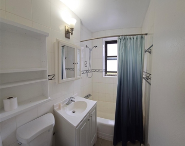 141-60 84th Road - Photo Thumbnail 12