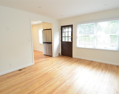 33 Terrace Place - Photo Thumbnail 6