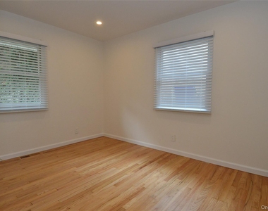 33 Terrace Place - Photo Thumbnail 10