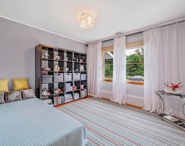 47 Whitebrook Drive - Photo Thumbnail 8