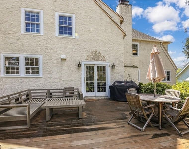 26 Earlwoode Drive - Photo Thumbnail 15