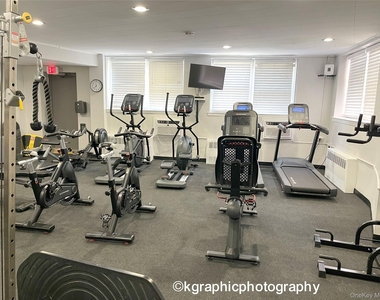750 Shore Road - Photo Thumbnail 20
