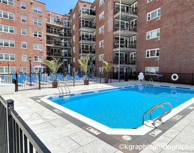 750 Shore Road - Photo Thumbnail 15