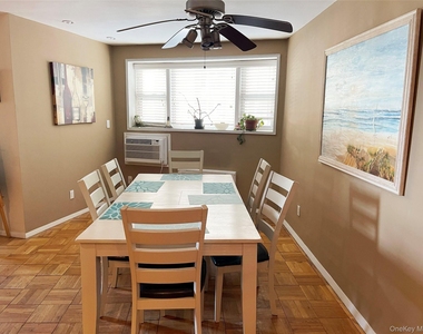 750 Shore Road - Photo Thumbnail 7