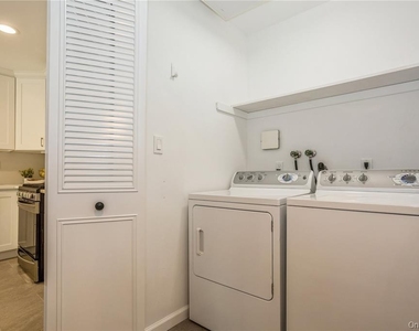9 N Mcconnell Avenue - Photo Thumbnail 8