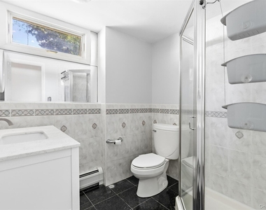118 Old Tappan Road - Photo Thumbnail 14