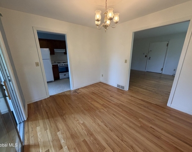 3 Minnowbrook Avenue - Photo Thumbnail 7
