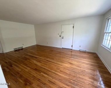 3 Minnowbrook Avenue - Photo Thumbnail 5