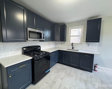 266 Sandford Street - Photo Thumbnail 1