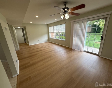 220 Copeley Way - Photo Thumbnail 1