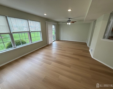 220 Copeley Way - Photo Thumbnail 16