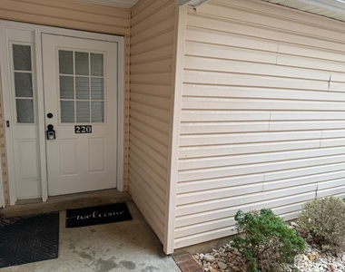 220 Copeley Way - Photo Thumbnail 17