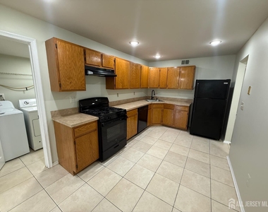 220 Copeley Way - Photo Thumbnail 3