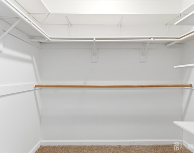 194 Bexley Lane - Photo Thumbnail 16