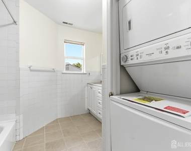 194 Bexley Lane - Photo Thumbnail 17