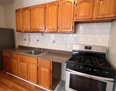 593 Miller Avenue - Photo Thumbnail 8