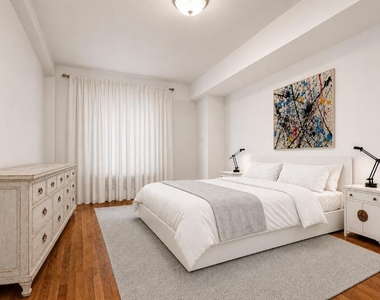 280 Riverside Drive - Photo Thumbnail 3