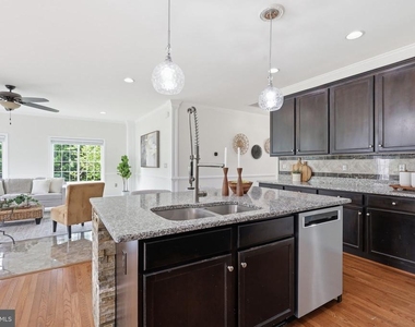 320 Timber Mill Lane - Photo Thumbnail 14